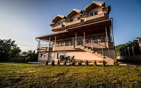 Villa Tema